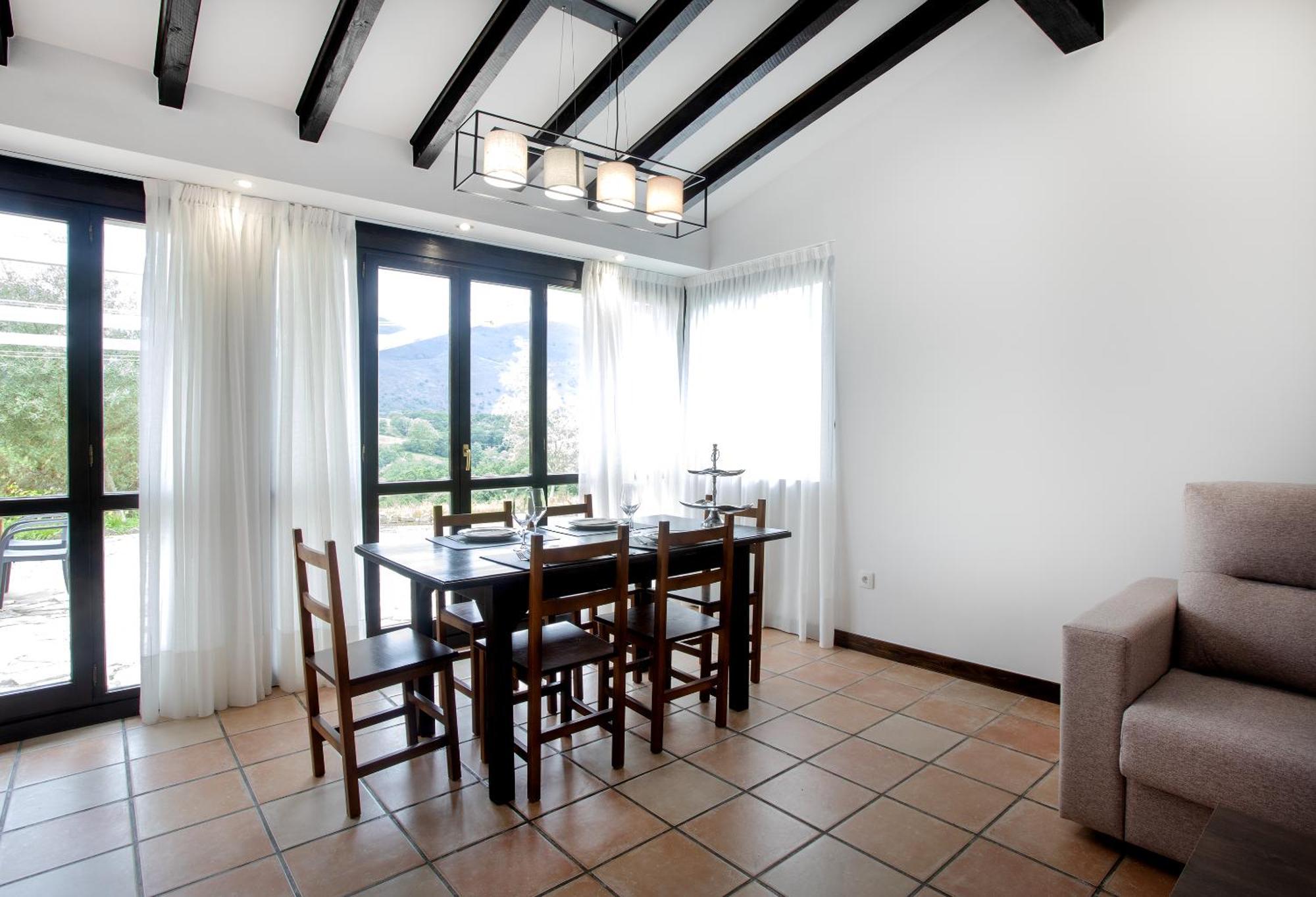 Hotel Rural Valleoscuru Tresgrandas